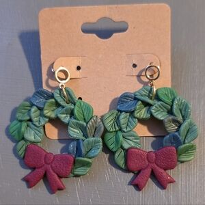 Elegant Green and Red Wreath Earrings